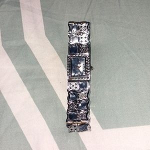 Sliver/blueish watch